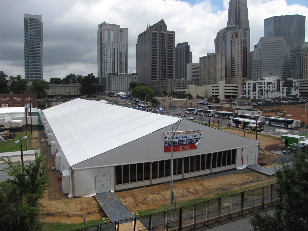 exhibit temporary structure