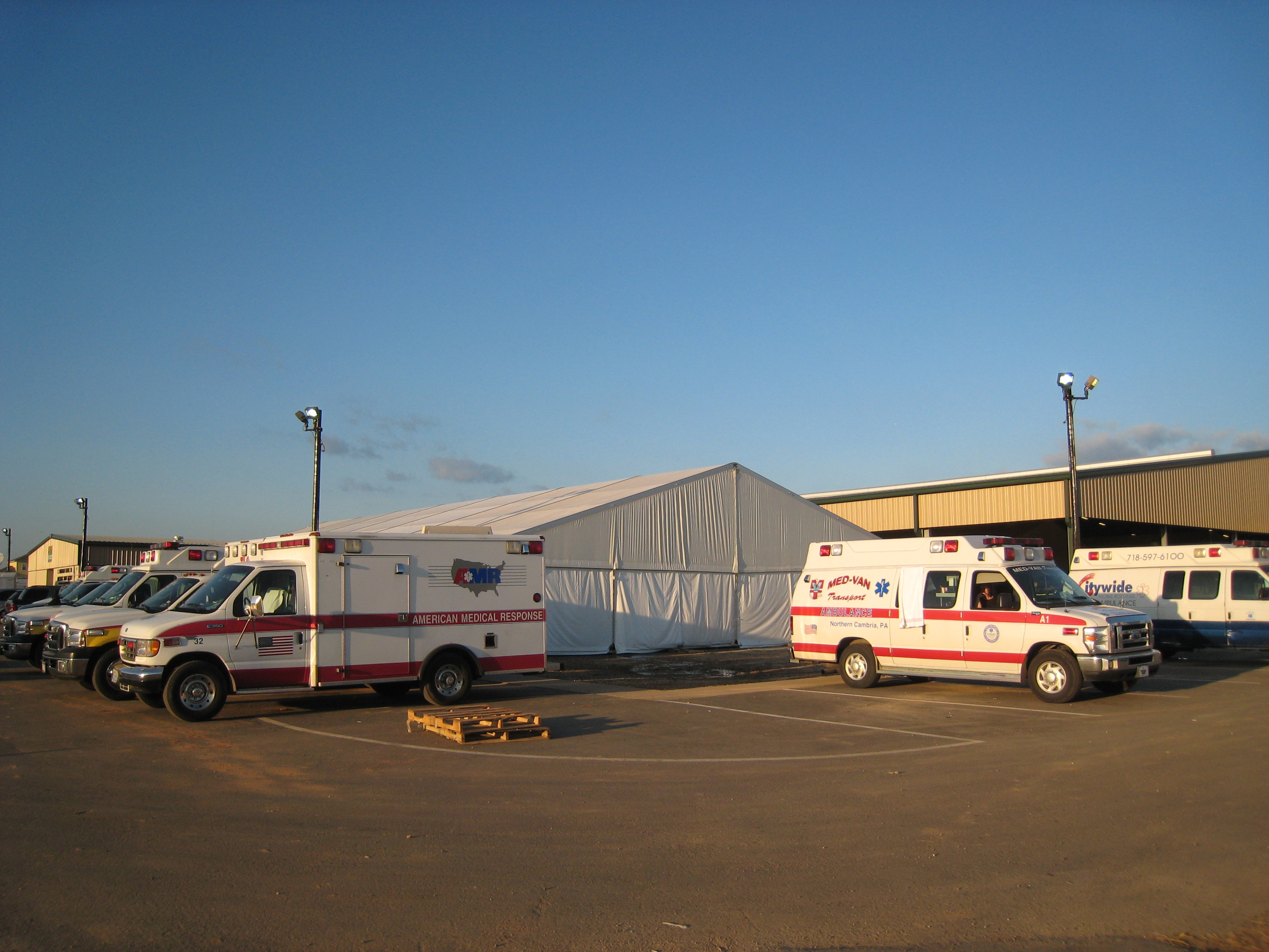 Hurricane_Gustav_Disaster_Relief_Tent_001