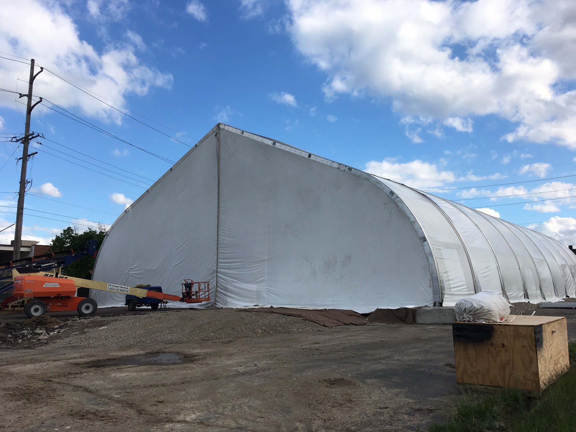 temporary building structures